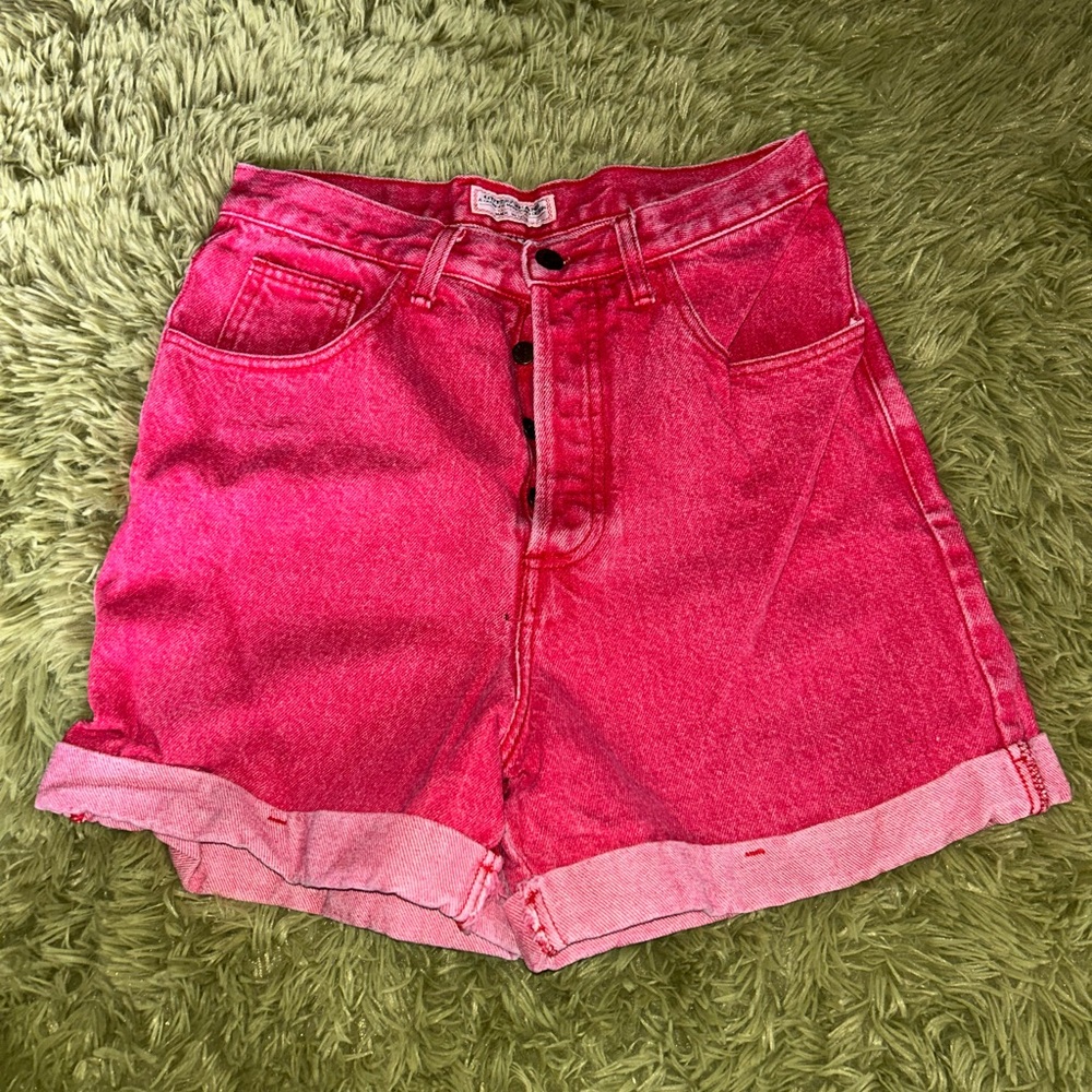 Vintage Red Guess Denim Women's Shorts